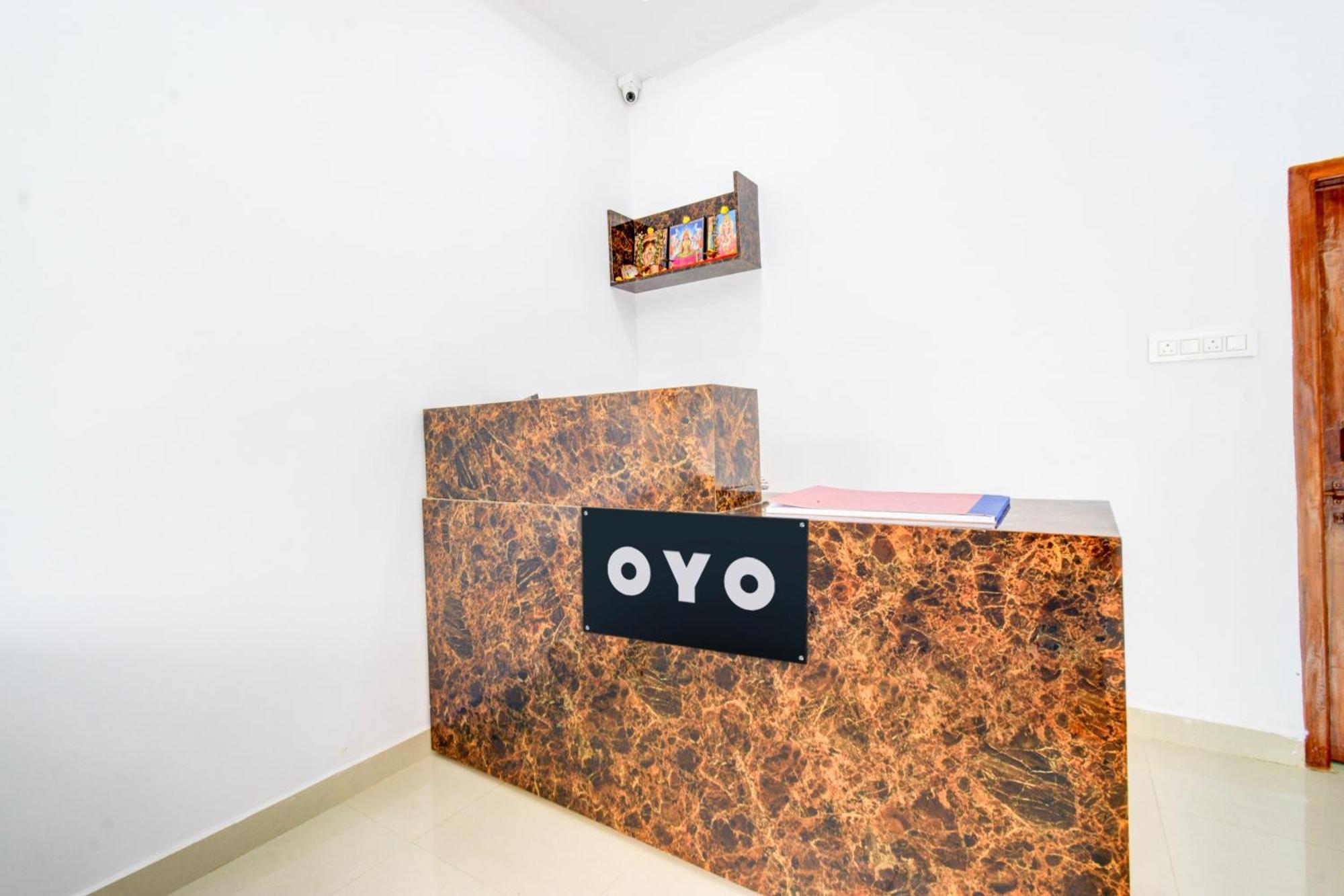 Hotel O D N Groups Sururnagar Екстер'єр фото